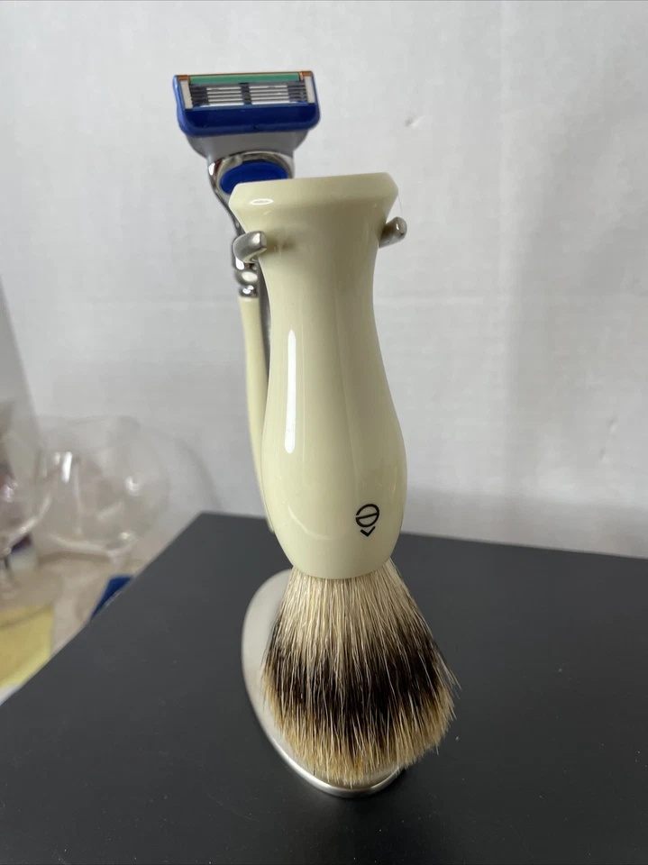 eShave 3 Blade Razor, Stand & Badger Brush Ivory Color Limited Edition Open Box - Image 2 of 4