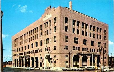 Home of the St. Louis Post-Dispatch, ST. LOUIS, Missouri Chrome Postcard