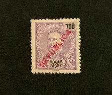 Mozambique Scott #113 hinged