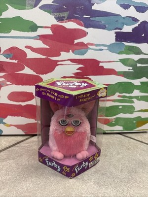 ファービー　レア Vintage Rare All Pink Furby 1999 Tiger Interactive Furby New In