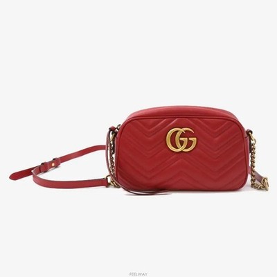 Gucci Umhängetasche gesteppt GG Marmont Leder rot 157452708