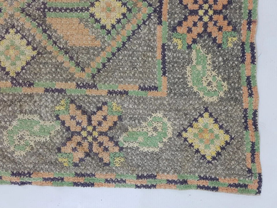 Vintage Traditional Turkish Handmde Wool Runner 138x62cms - Image 2 of 4