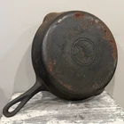 VINTAGE GRISWOLD NO 9 CAST IRON 710B SKILLET ERIE PA. (EY)