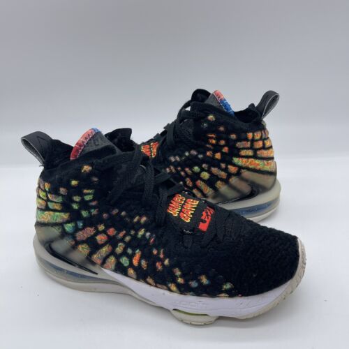 Nike LeBron 17 'James Gang' Youth Size 4.5Y Basketball Shoes BQ5594-005 Black