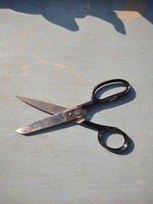 Vtg Italy 7  Scissors Shears Hot Drop Forged Steel