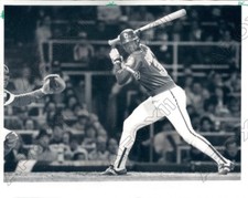 1985 Chicago Cubs Baseball Player Gary Matthews Hit By Pitch Press Photo