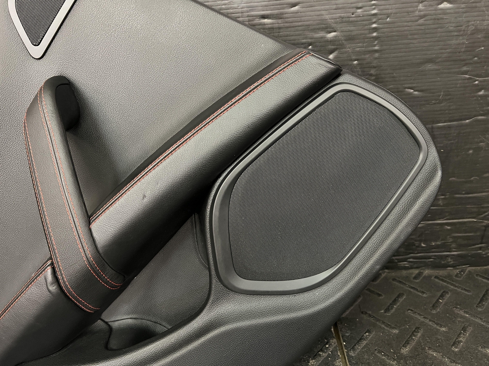 14-17 MASERATI GHIBLI REAR DRIVER SIDE POWER INTERIOR TRIM DOOR PANEL BLACK INE