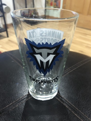 Minnesota Sports Pride Timberwolves NBA Basketball Miller Time Pint Glass - Picture 3 of 7