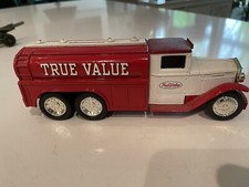 Ertl True Value 1930 Diamond T Tanker 1/34 Scale Die-Cast Bank Used