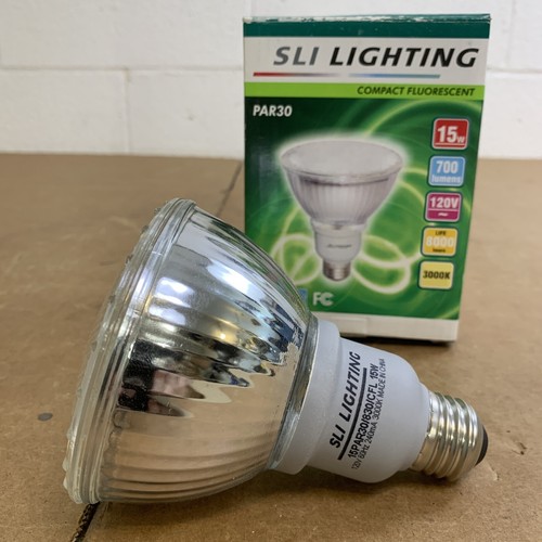 New SLI LIGHTING PAR30 Compact Fluorescent! 15W, 700 Lumens, 120V - Picture 5 of 5