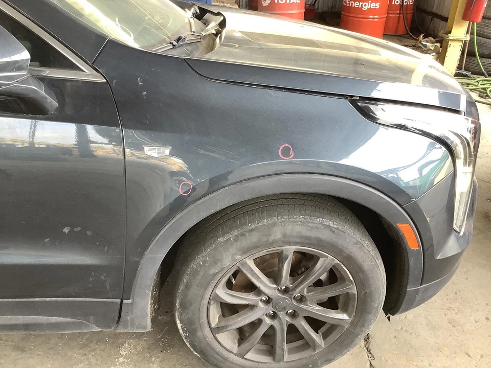 Used Front Right Fender fits: 2019 Cadillac Xt4 Front Right Grade A Foto 2 de 4