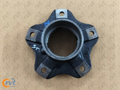 1986-1995 Suzuki Samurai SJ410 SJ413 Front Axle Wheel Hub