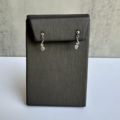 Luxuriöse Platin Diamant Ohrhänger - 0,24 ctw GH SI, 5/8'' Länge, neu