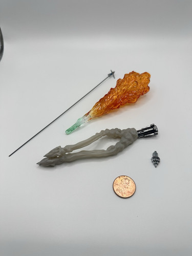 Hot Toys Star Wars Mandalorian TMS052 - 1/6 Scale Flame Whistling Birds Grapplin - Picture 1 of 1
