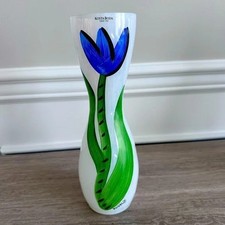 Stunning Kosta Boda Ulrica Hydman Vallien Tulipa vase. Blue. Never used.