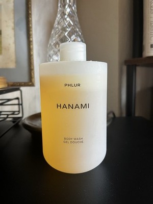 Discontinued! Phlur Hanami Body Wash NEW