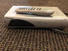 PANSAT Model 2500A DIGITAL SATELLITE RECEIVER BOX with a remote control