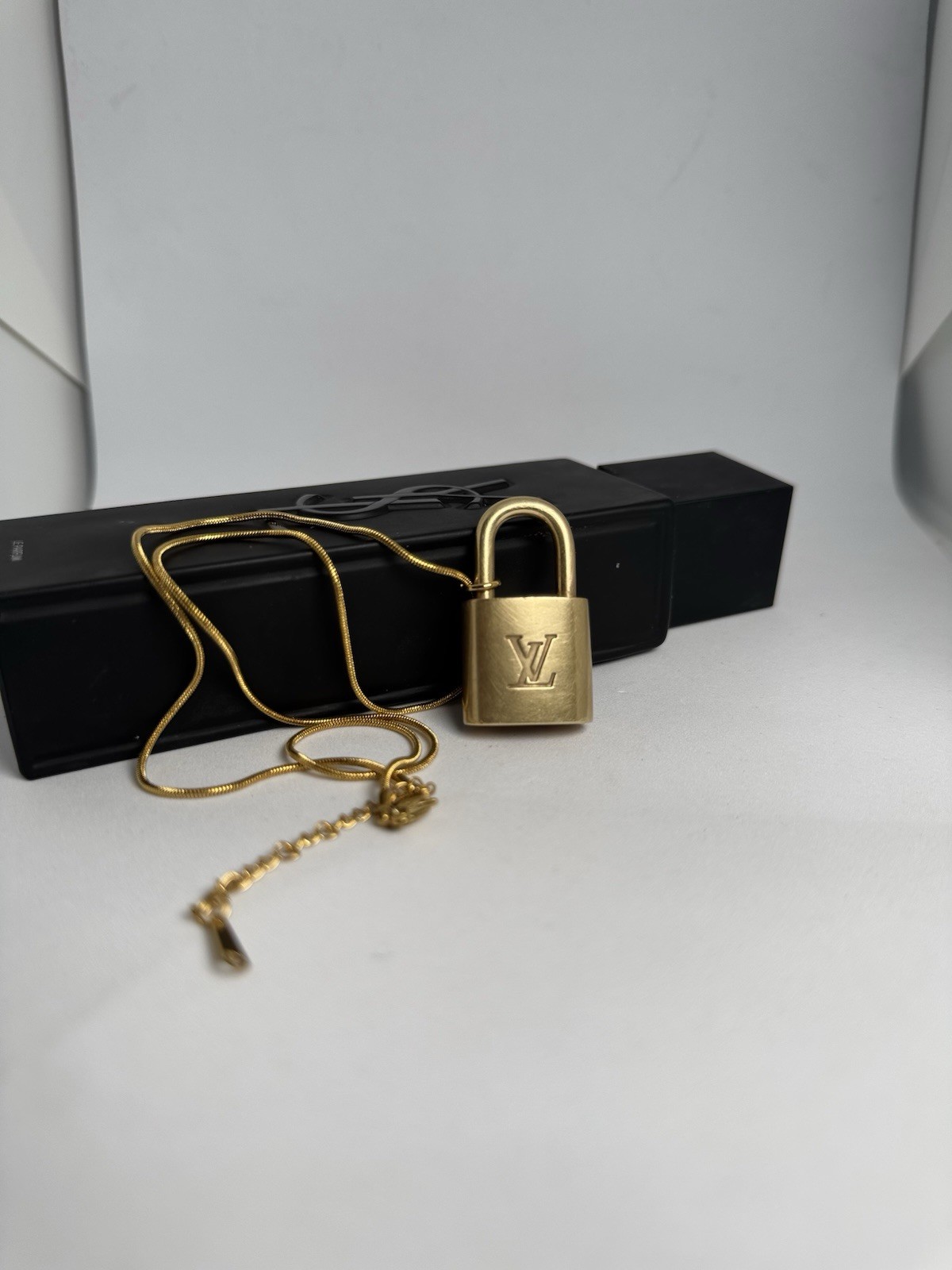 Authentic Louis Vuitton LV Padlock & No Brand Gold Tone Rope Chain Necklace