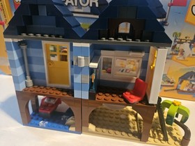 LEGO CREATOR: Beachside Vacation (31063) As Is In Photo, From Adult Collection. 