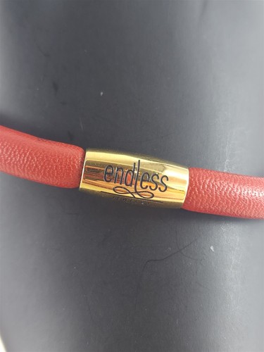 Endless Jewelry Vintage Gold Tone Red Leather Bangle Bracelet - 6.8 Grams