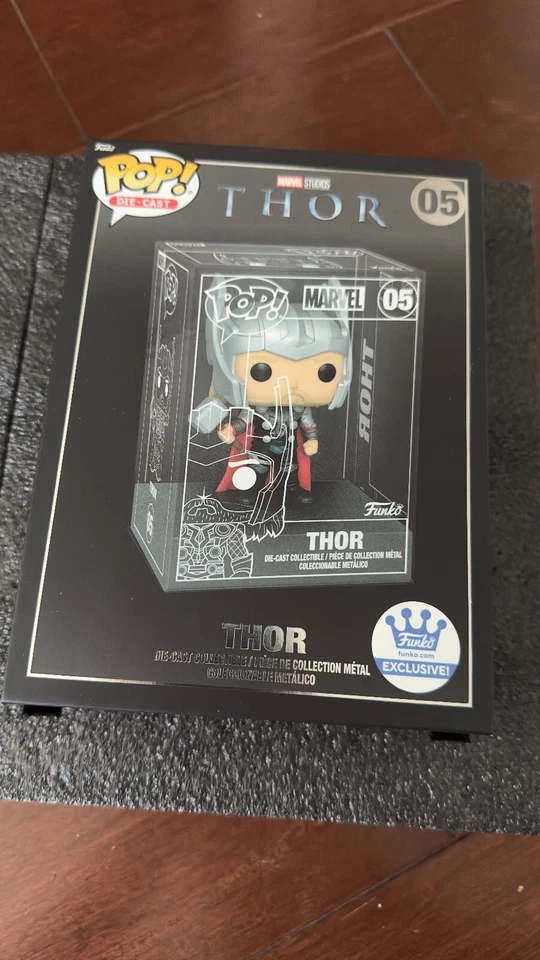 Funko Pop! Diecast: Marvel - Thor 05 - Common - Funko Store Exclusive Die-cast - Изображение 2 из 4