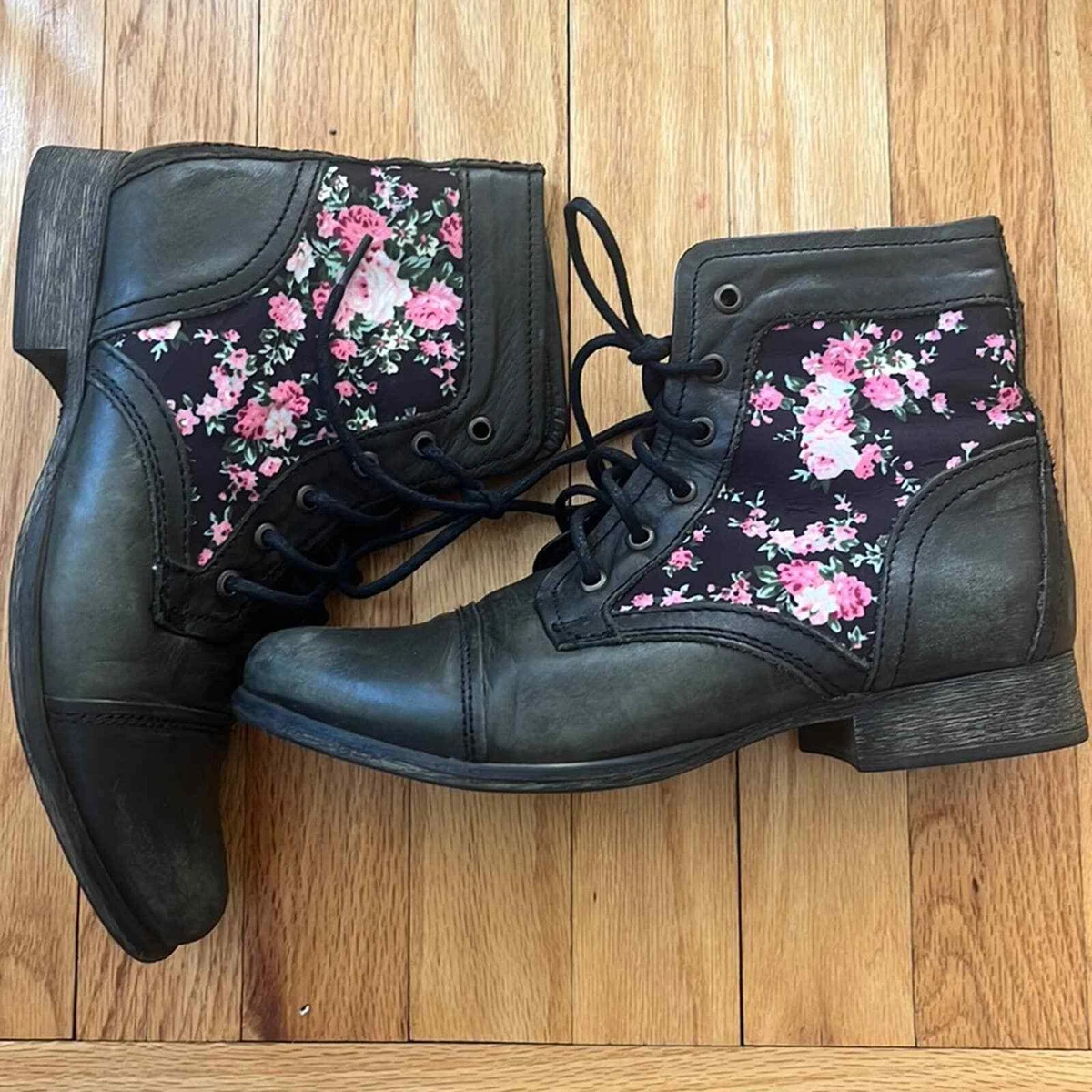 Steve madden floral sales combat boots