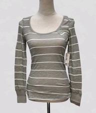 O'Neill NWT Grey White Stripes Long Sleeve Shirt Women's Sz Medium
