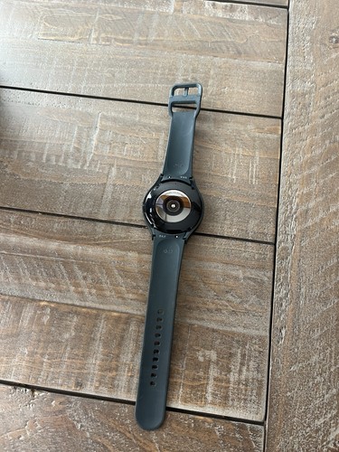 Samsung Galaxy Watch5 Bluetooth Smartwatch 44mm GPS + LTE (Untested) - Photo 2 sur 2