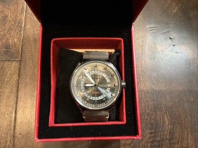 CCCP Slava Automatic Watch Men s Russian Soviet Style Calendar Dial 