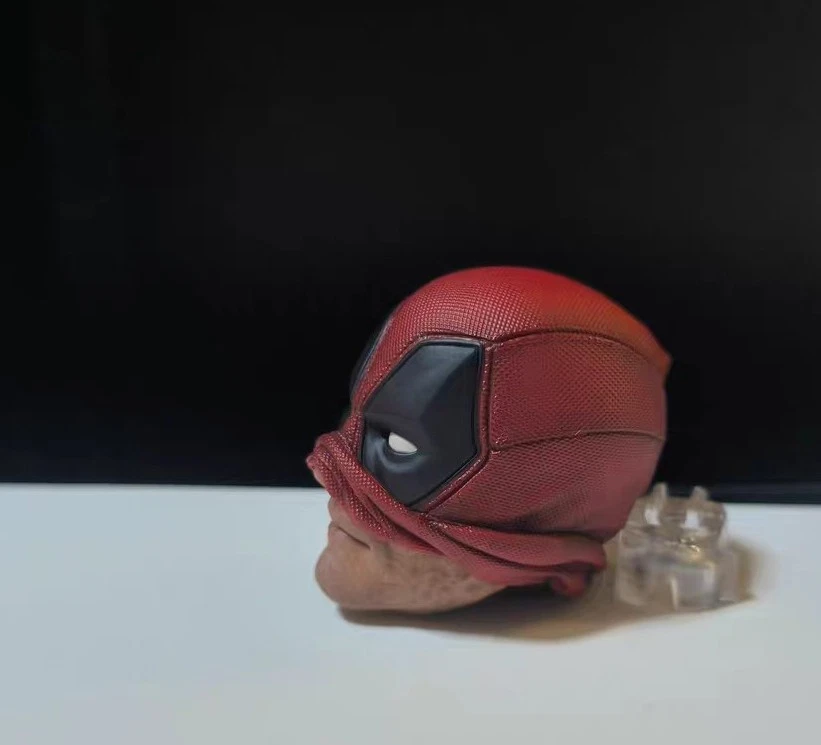 Helmet Head Figure 1/6 Scale HT MMS782 Accessories Hot Toys Deadpool & Wolverine - Image 2 of 4
