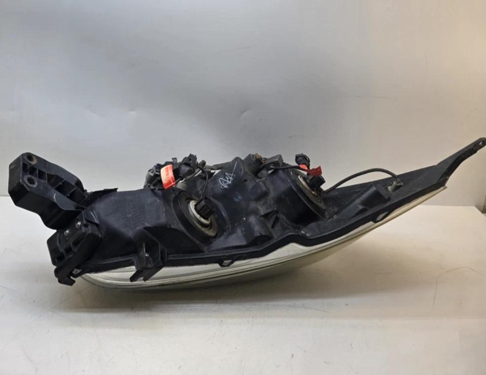 Оригинальная ксеноновая фара со стороны водителя для Subaru Legacy Outback 2015-2017 годов выпуска левая - Изображение 3 из 4