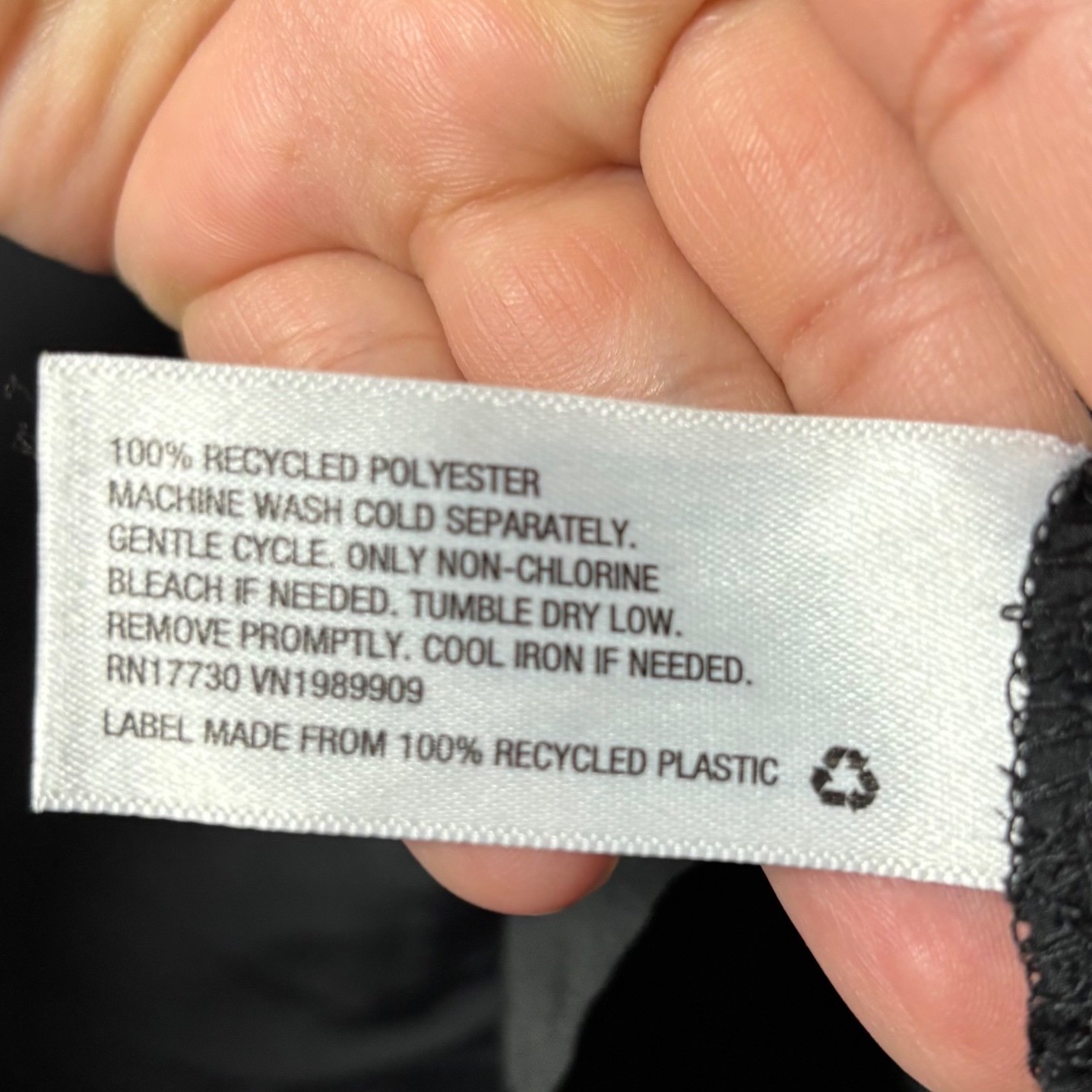 Future Collective Kahlana Barfield Sz L Black Button Collared Oversized Utility