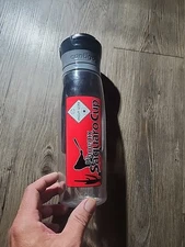 Preowned Contigo Plastic Water Bottle 32oz  Gray Autoseal