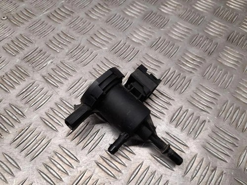 MERCEDES-BENZ GL X166 Vakuumventil A0014760532 4.70 Petrol 320kw 2013 33486363