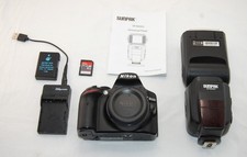 Nikon D3200 DSLR Camera Body, with Sunpak flash, batt & charger READ DESCRIPTION