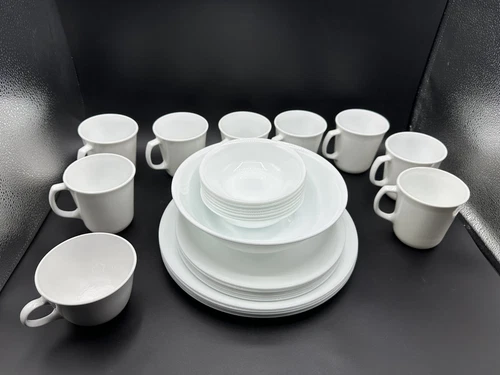VTG Corelle -WINTER FROST WHITE -28 Pc Set - Dinner/Lunch Plates Sm&lg Bowls (RS