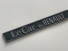 Le Car By Renault Badge Emblem R5