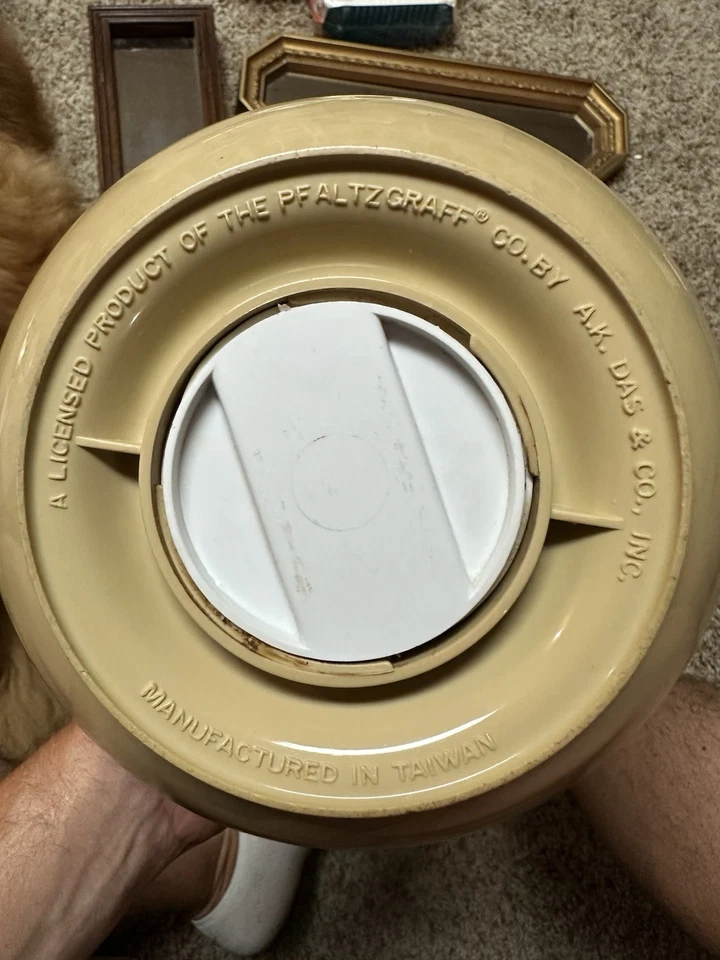 Garrafa térmica/garrafa isolada vintage com tampa arte popular Pfaltzgraff - Imagem 4 de 4