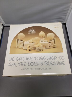 Precious Moments ''We Gather Together To Ask The Lord s Blessings'' Set 109762