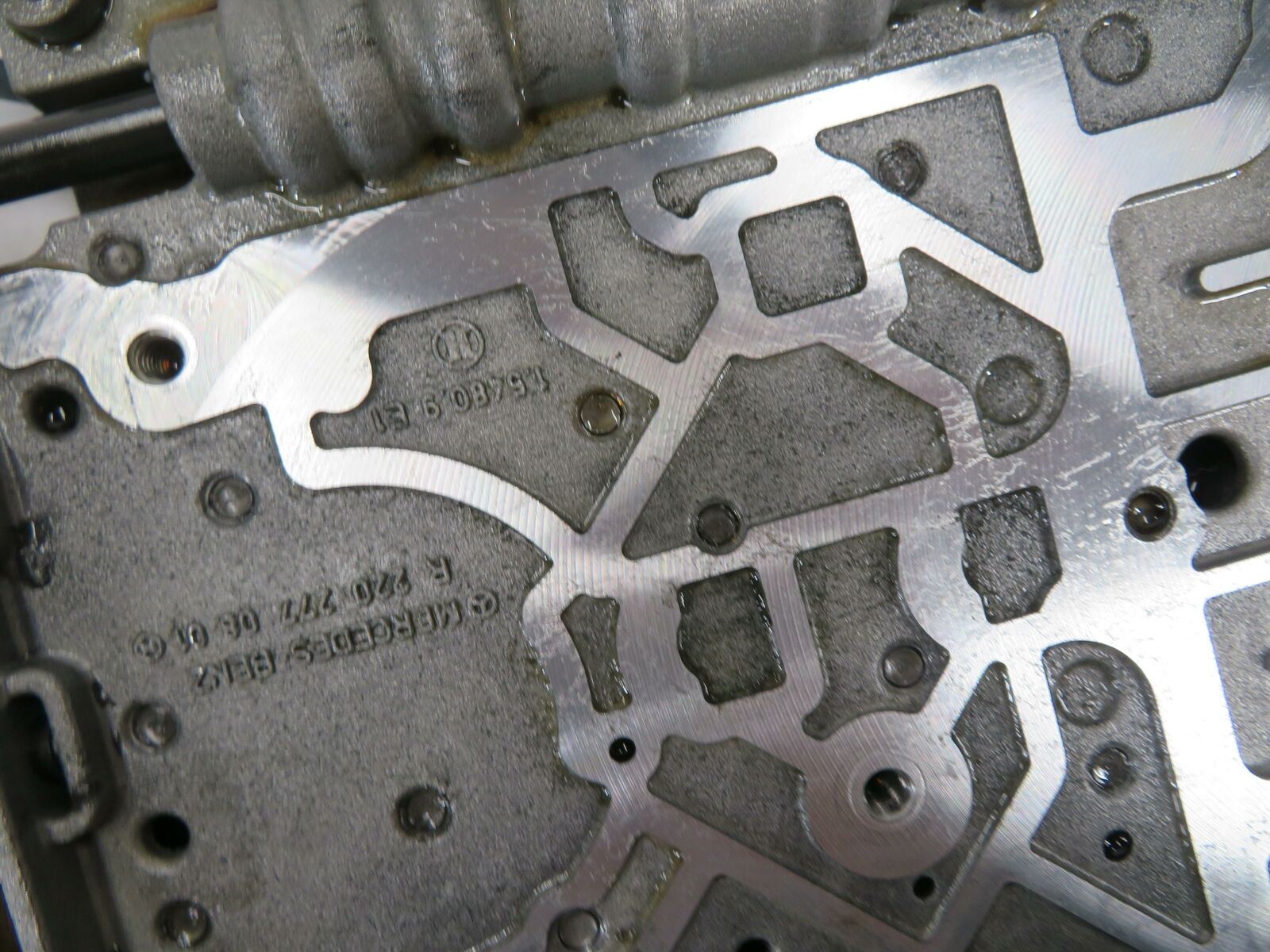 0709 MERCEDES GL320 ML320 (X164 W164) 722.9 TRANSMISSION VALVE BODY