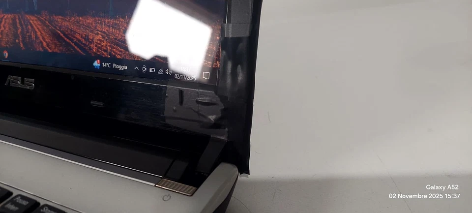 NOTEBOOK ASUS U30SD-RX051X  13,3'' I5-2410M 8GB (LEGGERE DESCRIZIONE) - Immagine 4 di 4