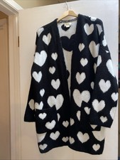maeve anthropologie Cardigan Hard To Find Heart Sweater Xs/s But Will Fit M/l