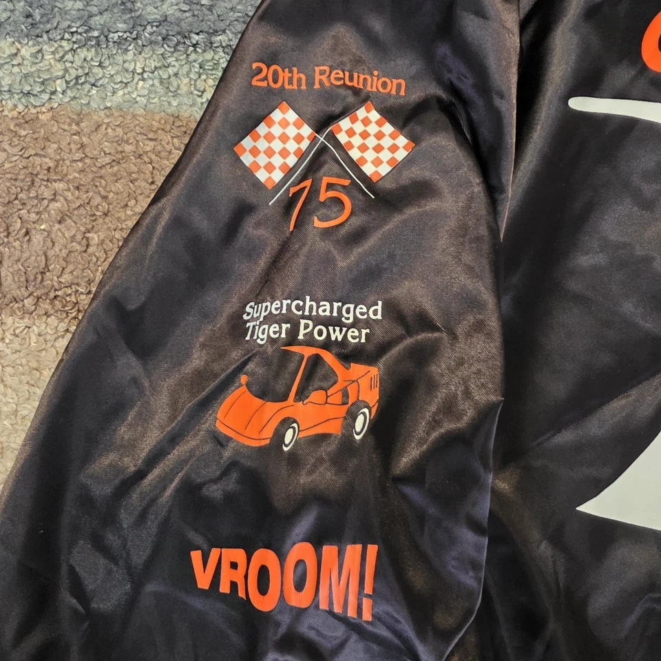 Chaqueta MV Sport Tag 1975 Talla M DE COLECCIÓN CARRERAS AÑOS 70 DE COLECCIÓN Foto 4 de 4