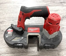 Milwaukee 2429-20 M12 12-Volt Li-Ion Cordless Sub-Compact Band Saw (Tool-Only)