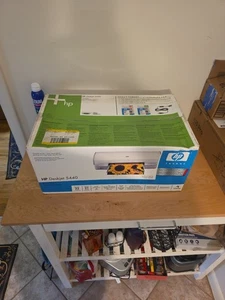 HP Deskjet 5440 Imprimante photo NEW SEALED