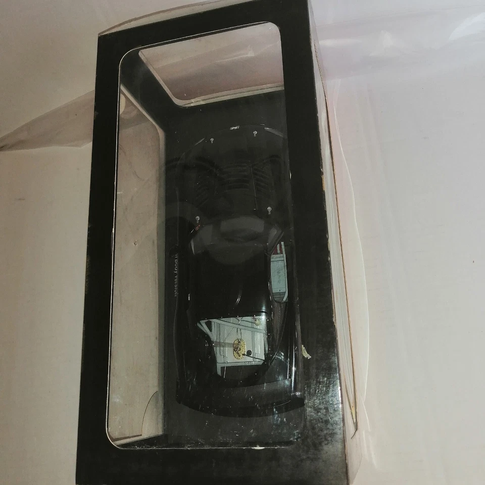 DODGE VIPER COMPETITION CAR  AUTOART SCALA 1/18 - Immagine 3 di 3