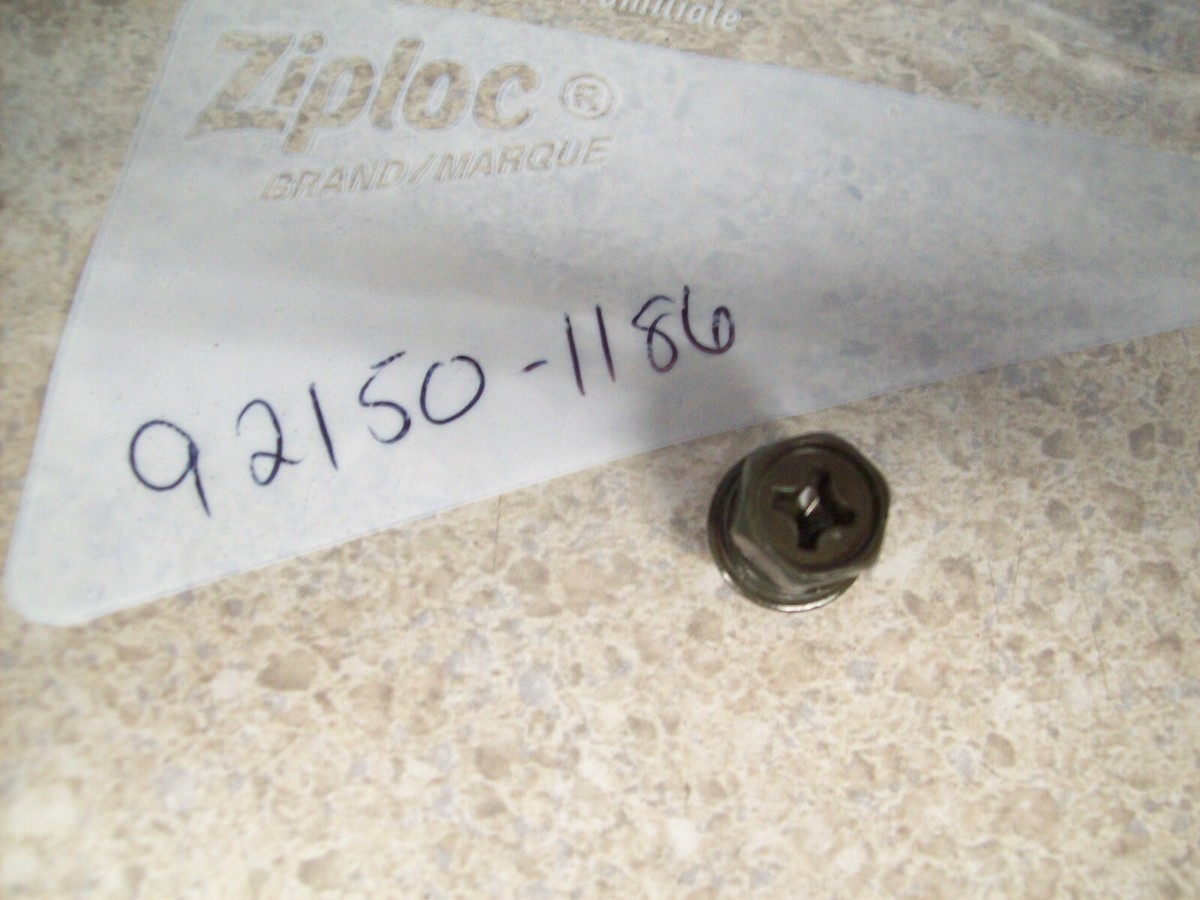 ラ NOS OEM Kawasaki Bolt 6X12 1986-2000 VN800 ZR1100 KSF250