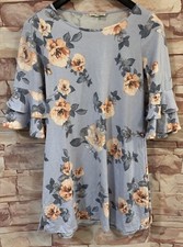 Andree by Unit Multi-Color Bell Sleeve Dress. Size: Small.