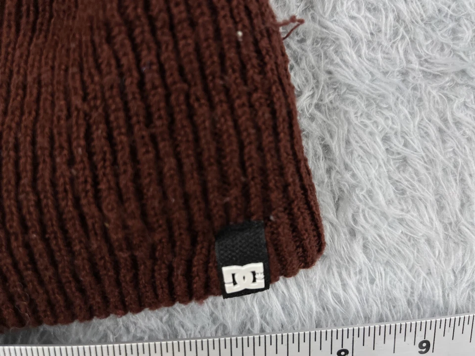 DC Shoes Gorro Toque Adulto Talla Única Marrón Doble Punto Acrílico Patín Hecho en Canadá Foto 2 de 4