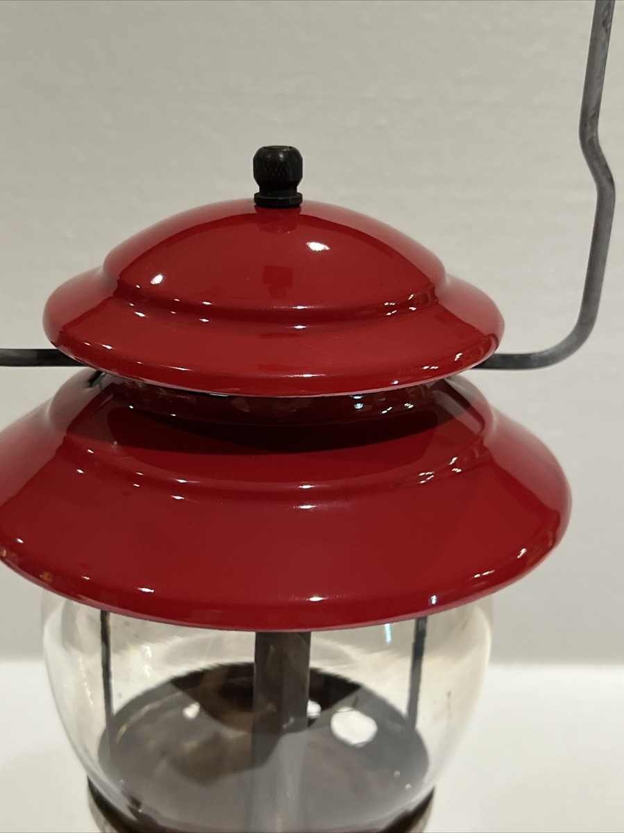 Clean Coleman Single Mantle Lantern Model 200A dated 1/66 Jan 1966